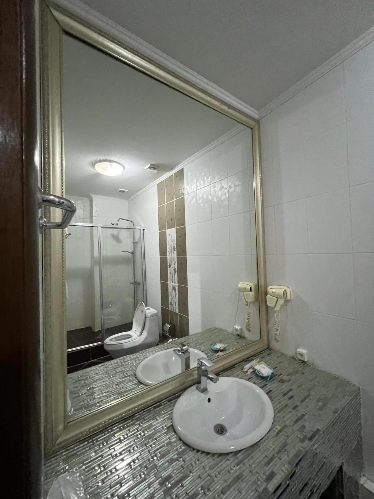 Sary Arka Hotel Shymkent Ruang foto