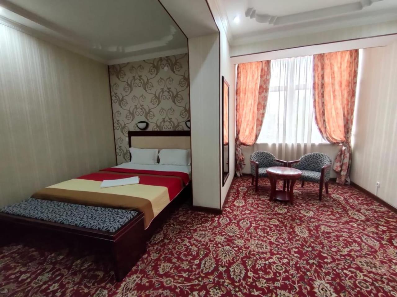 Sary Arka Hotel Shymkent Bagian luar foto